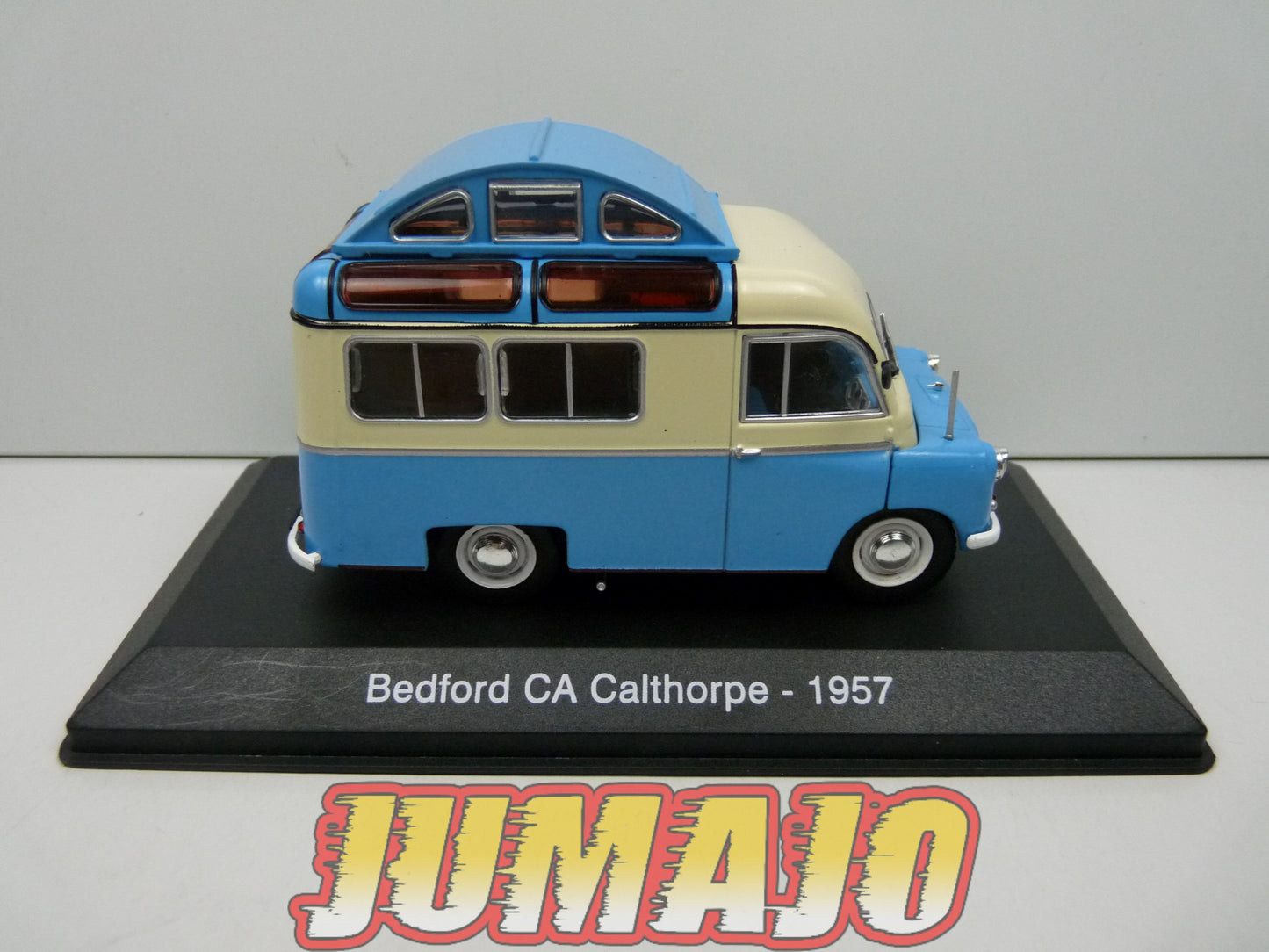 CC51 1/43 camping cars hachettes IXO : BEDFORD CA Calthorpe 1957