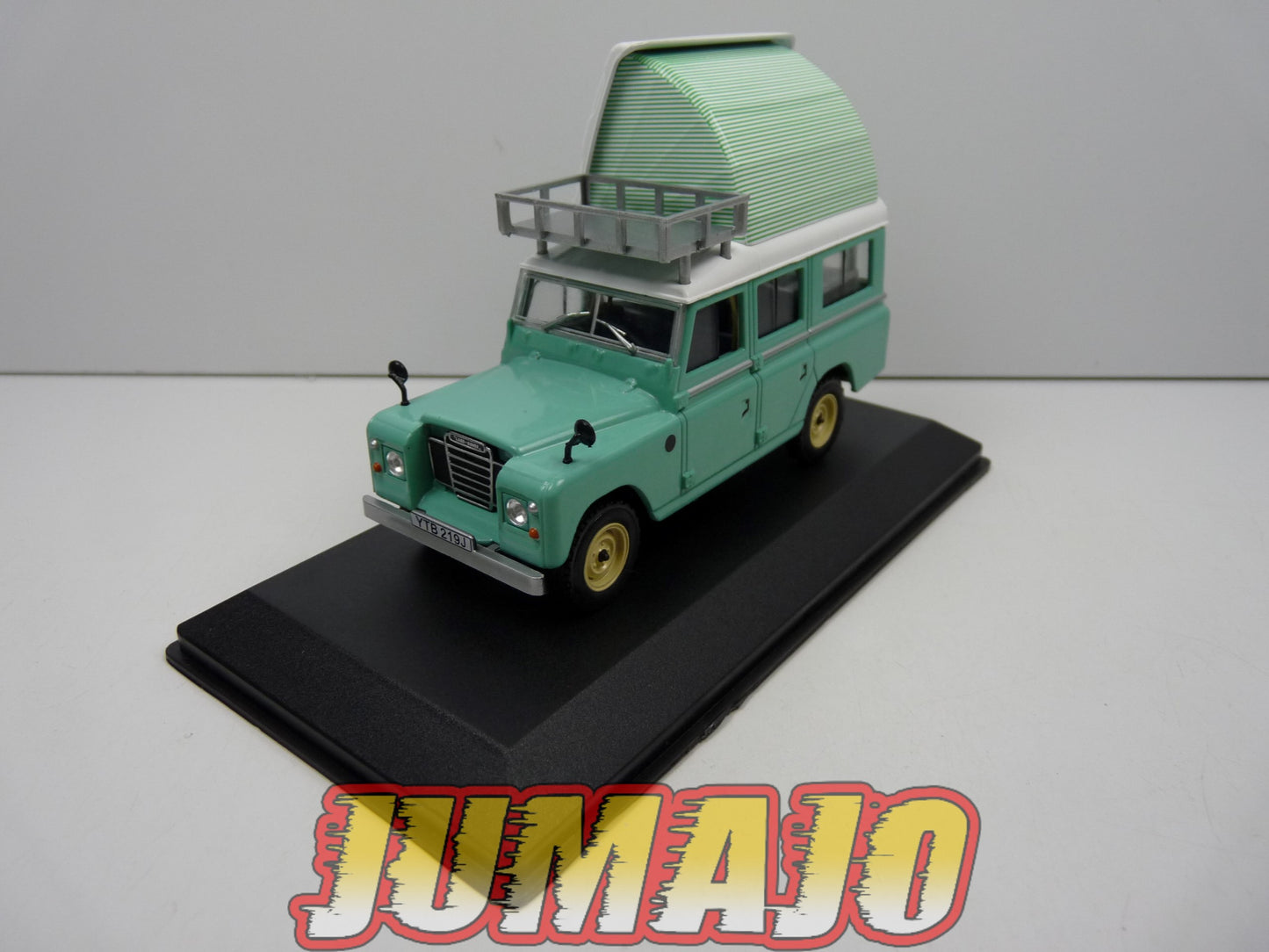 CC29 1/43 camping cars hachettes IXO : Land Rover series III Dormobile 1971