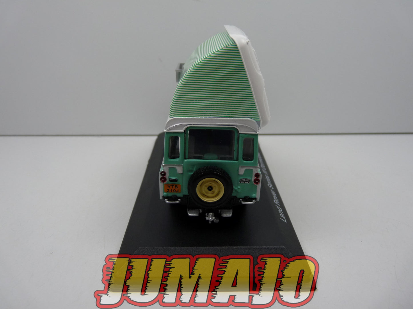 CC29 1/43 camping cars hachettes IXO : Land Rover series III Dormobile 1971