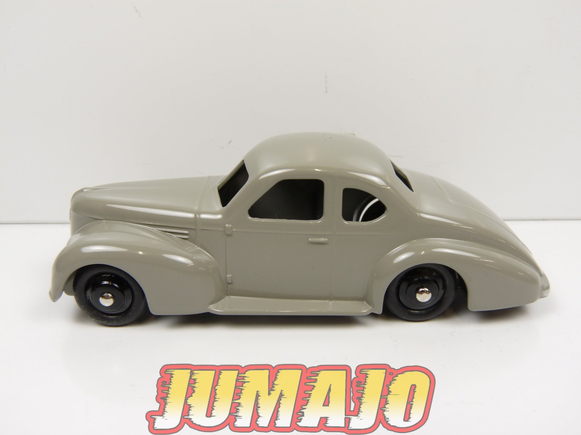 DT241 Voiture 1/43 réédition DINKY TOYS DeAgostini : STUDEBAKER Coupe – Jumajo DT241 Voiture 1/43 réédition DINKY TOYS DeAgostini : STUDEBAKER Coupe – Jumajo