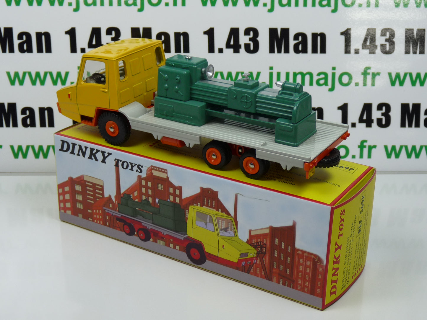 DT309 1/43 réédition DINKY TOYS Atlas : Berliet Stradair Plateau porte machine outil 599P