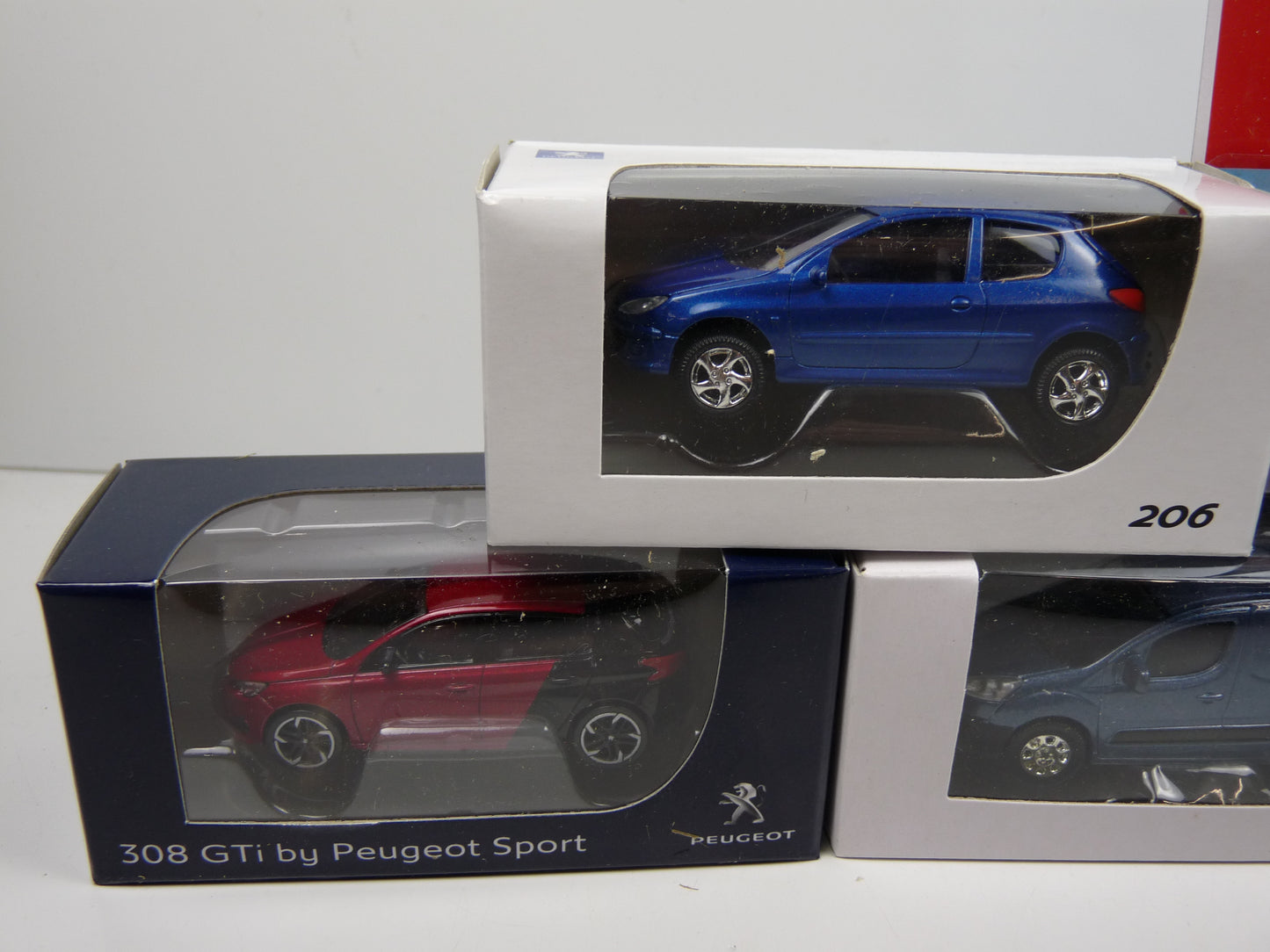 TRI54 : 5 X 3 inches 1/64 PEUGEOT 206 208 308GTi Partner RENAULT Mégane