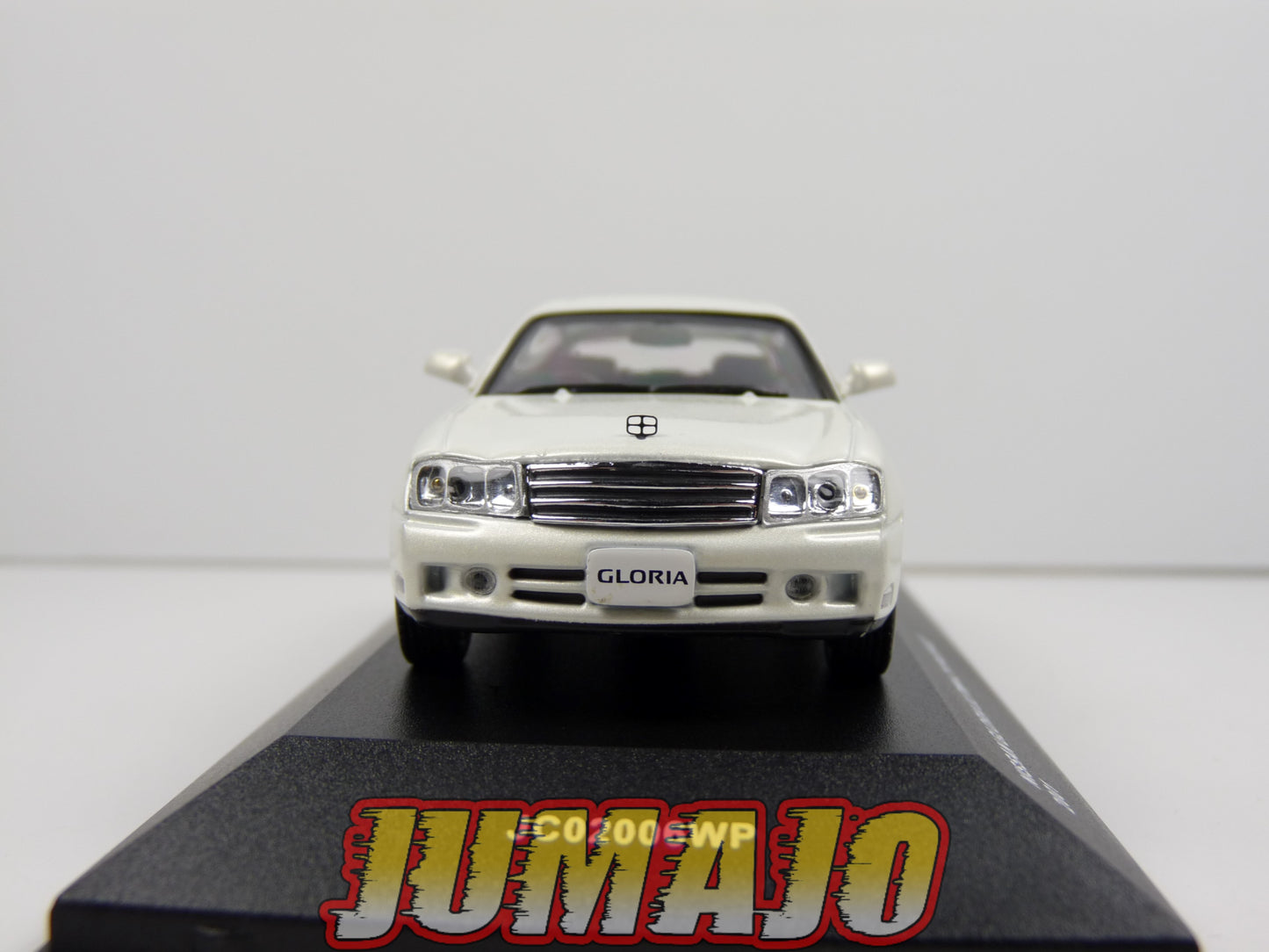 JPC2 voiture 1/43 Kyosho JAPON : NISSAN Gloria Ultima-Z V Package 2001