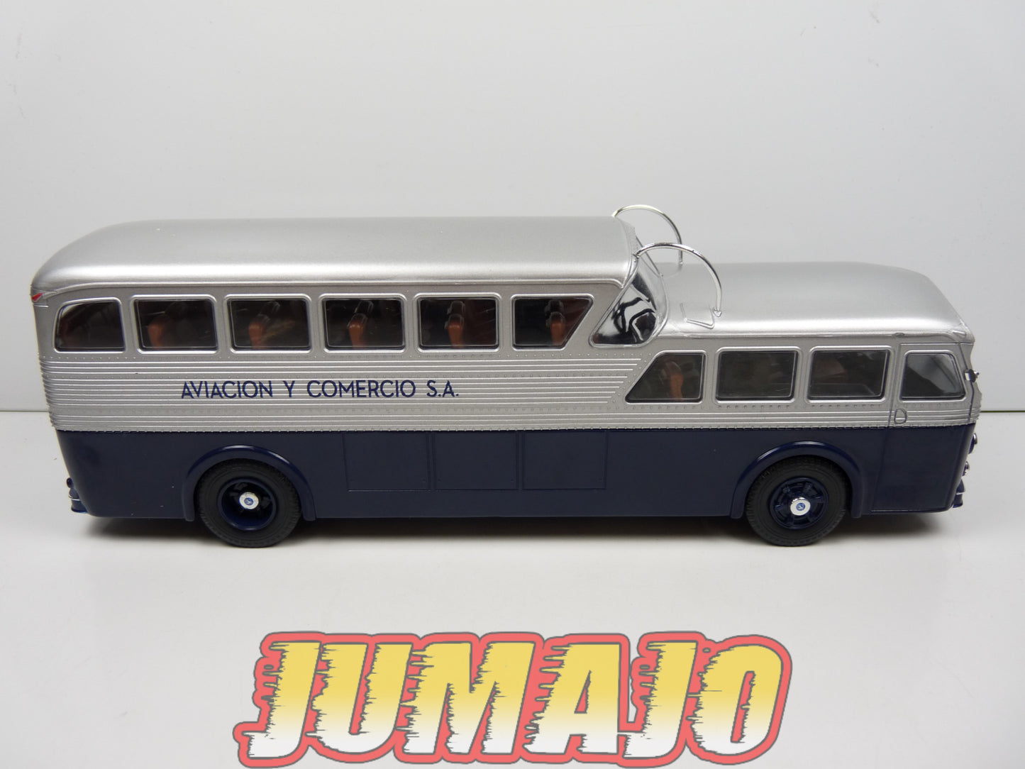 PEG46 CAMIONS PEGASO Salvat 1/43 Pegaso Z-403 "Monocasco" Bus 1952