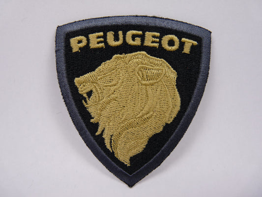 PTC109 Patch brodé thermocollé : logo Peugeot largeur environ 7.2 cm hauteur environ 8.1 cm