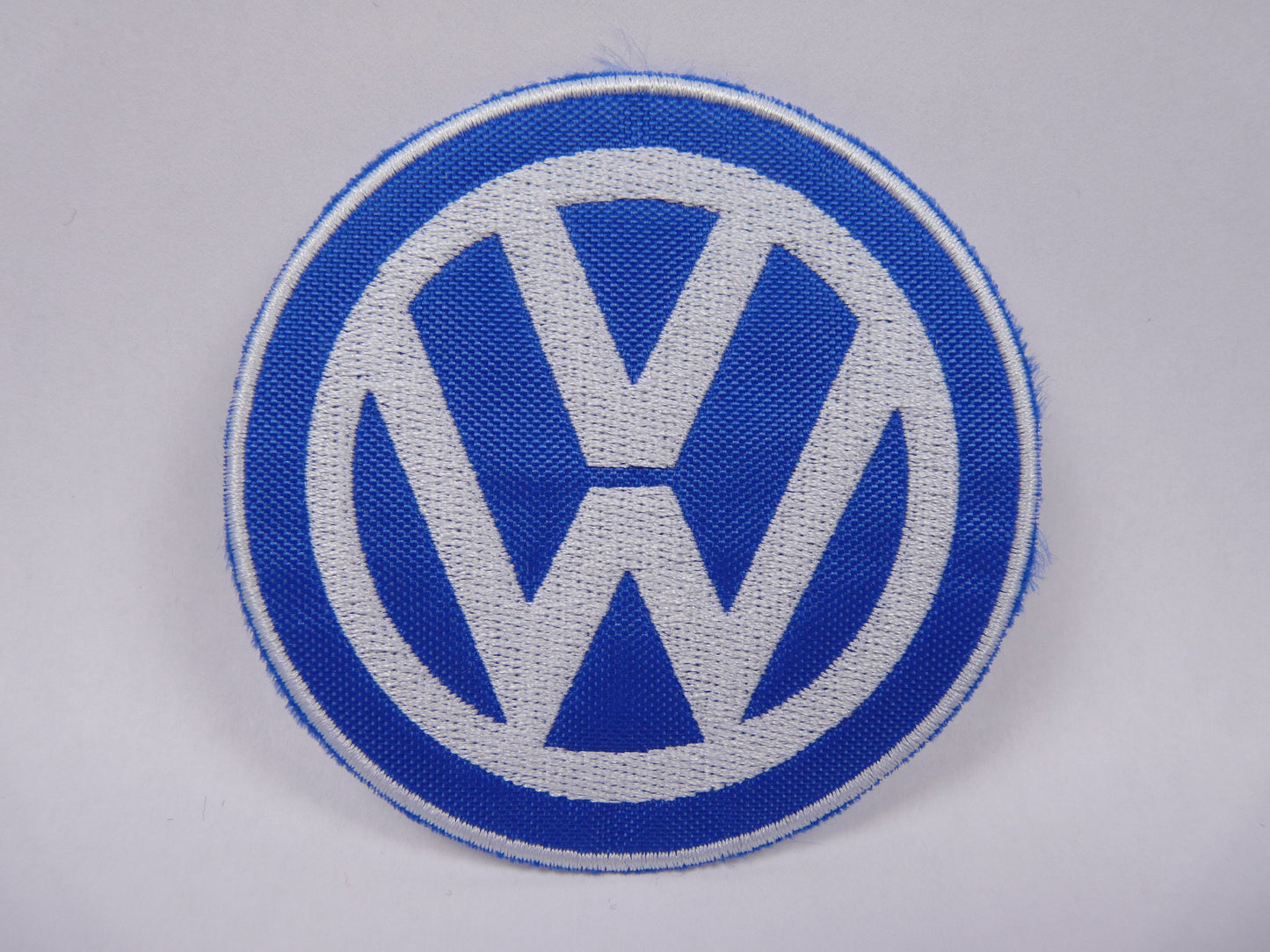 PTC137 Patch brodé thermocollé : logo Volkswagen Diamètre environ 7.8 cm