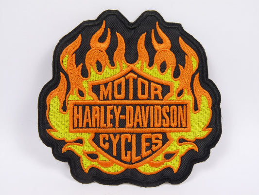 PTC74 Patch brodé thermocollé : Harley Davidson Flamme largeur environ 9.8 cm hauteur environ 9.9 cm