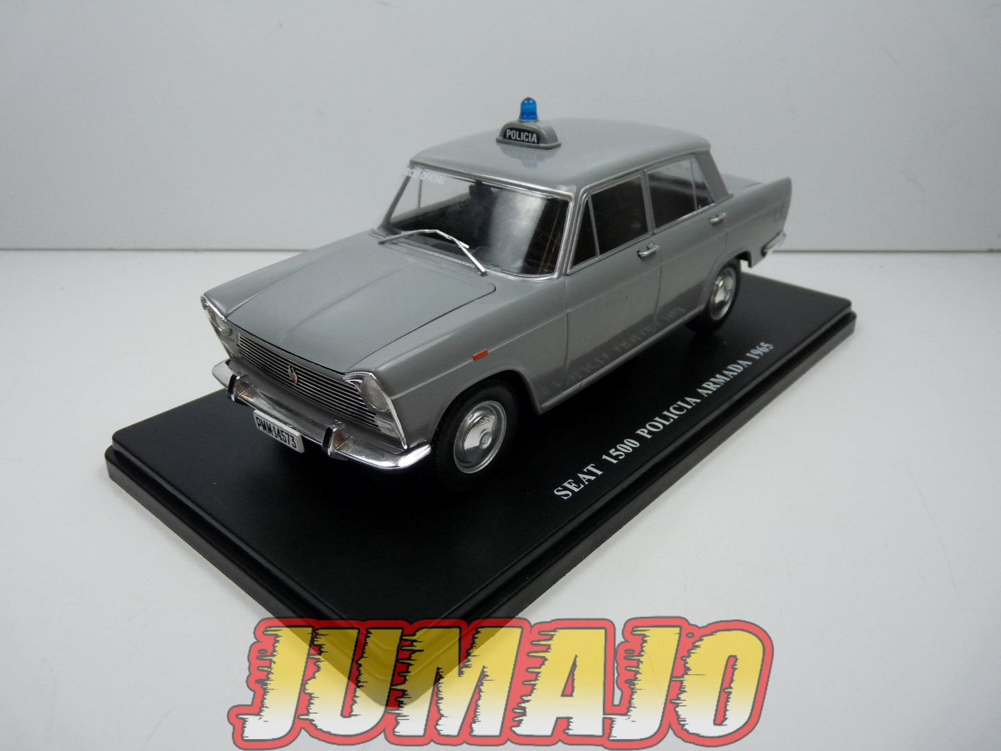 PVQ2 Voiture 1/24 SALVAT test espagne : SEAT 1500 Policia Armada 1965D 1973 Police
