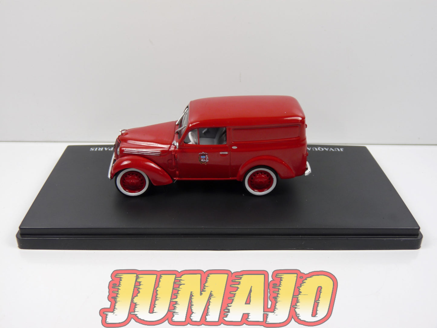 UTR47 UTILITAIRES RENAULT 1/43 Juvaquatre fourgonnette SPVF sapeur pompiers de Paris