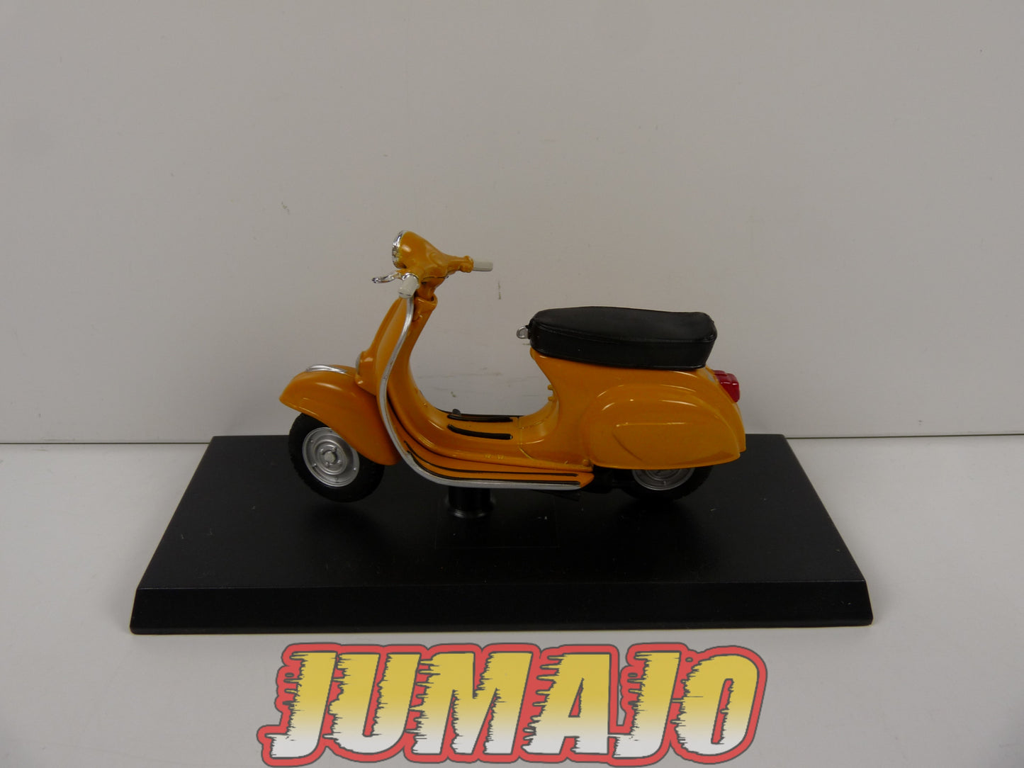 VES114 MOTO VESPA ITALIE Fassi Toys 1/18 : VESPA 50L 1966