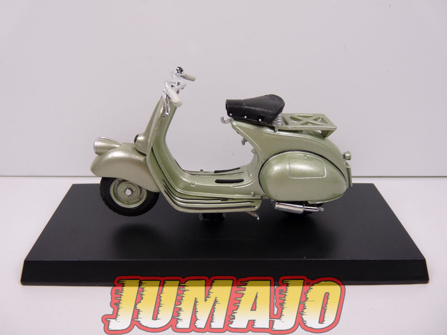 VES39 MOTO VESPA ITALIE Fassi Toys 1/18 : VESPA 125 1948