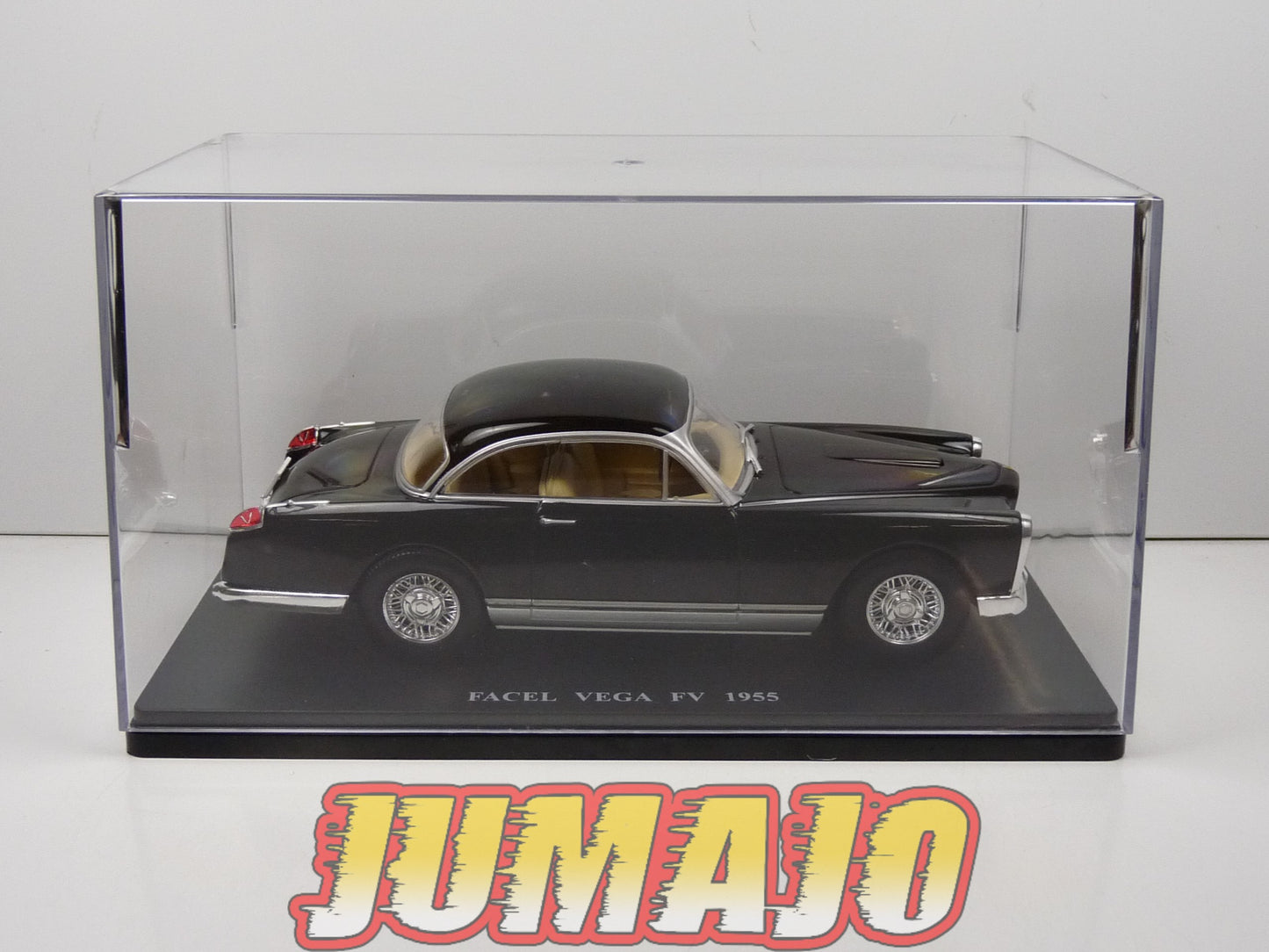 VQ67 Voiture 1/24 SALVAT Models : FACEL VEGA FV 1955