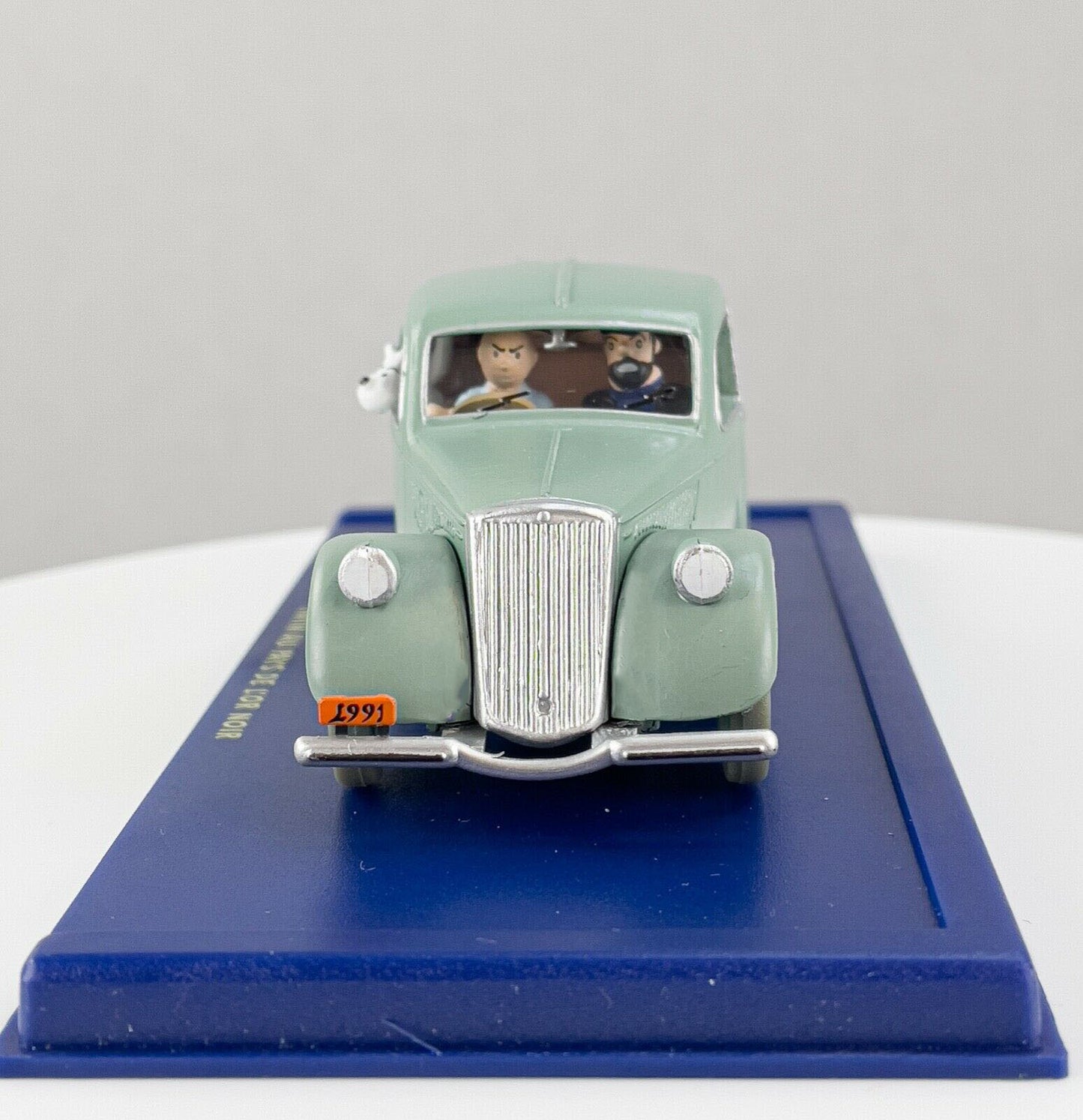 TIN20 Atlas 1/43 TINTIN en Voiture : Lancia Aprilia 1939 de L'Emir *Occasion