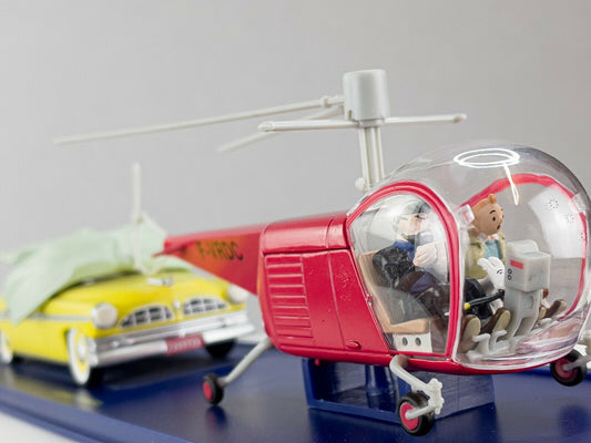 TIN48 Atlas 1/43 TINTIN : Chrysler NY et Hélicoptère Bell Model 47 *Occasion