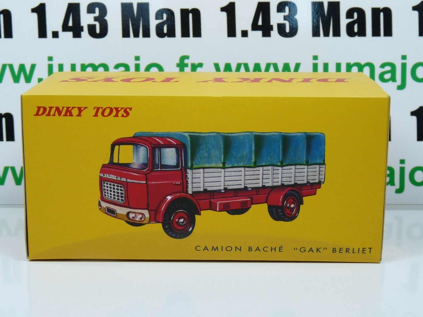 DT74 Voiture 1/43 réédition DINKY TOYS atlas : 584 camion Berliet GAK bâché