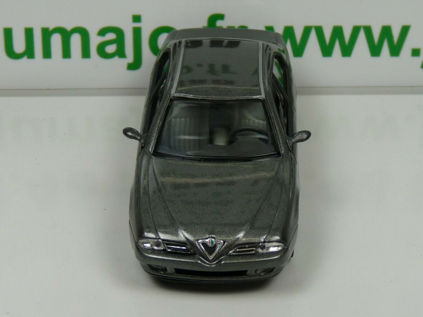 SOL8 Voiture 1/43 solido (Made in France) ALFA ROMEO 166