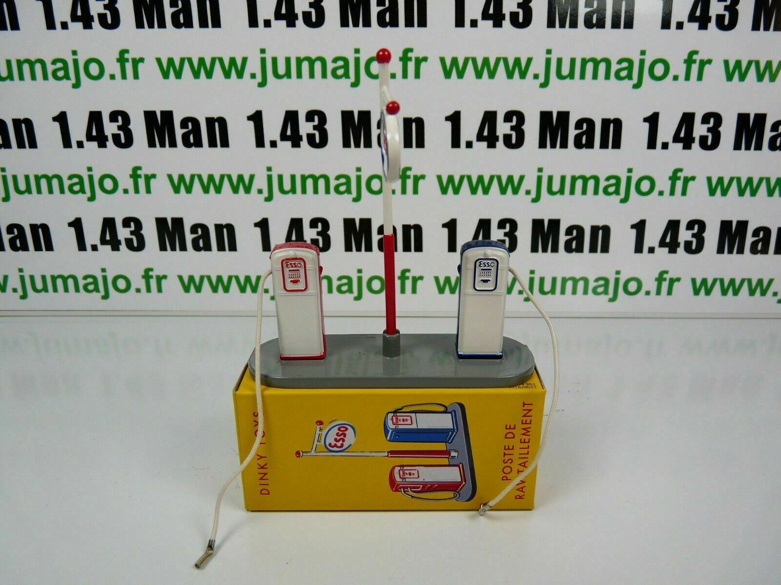 Dinky Toys 49D Poste ESSO avec boîte proche du neuf (D'occasion) à St Dinky Toys 49D Poste ESSO avec boîte proche du neuf (D'occasion) à St