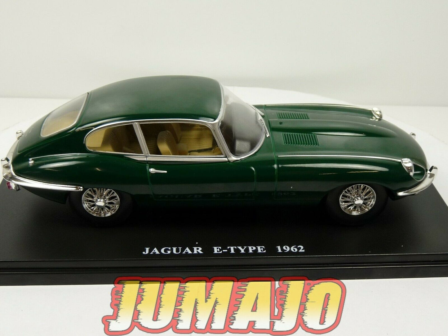 VQ32 Voiture 1/24 SALVAT Models : JAGUAR E-Type 1962