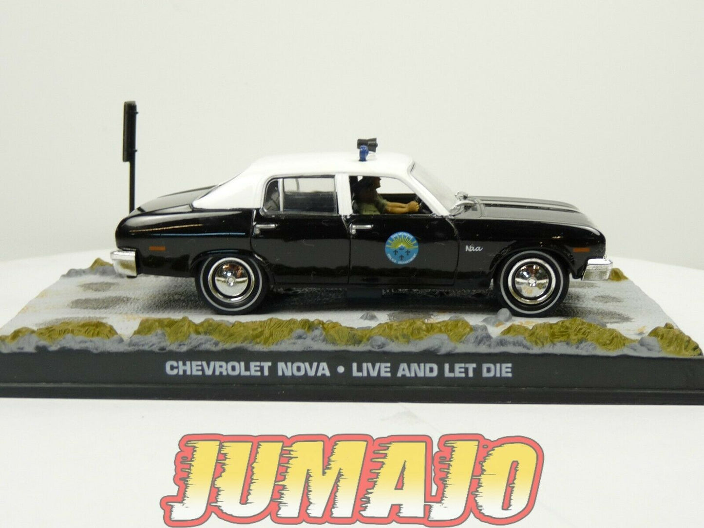 JB43 voiture 1/43 IXO 007 JAMES BOND Chevrolet Nova live and let die