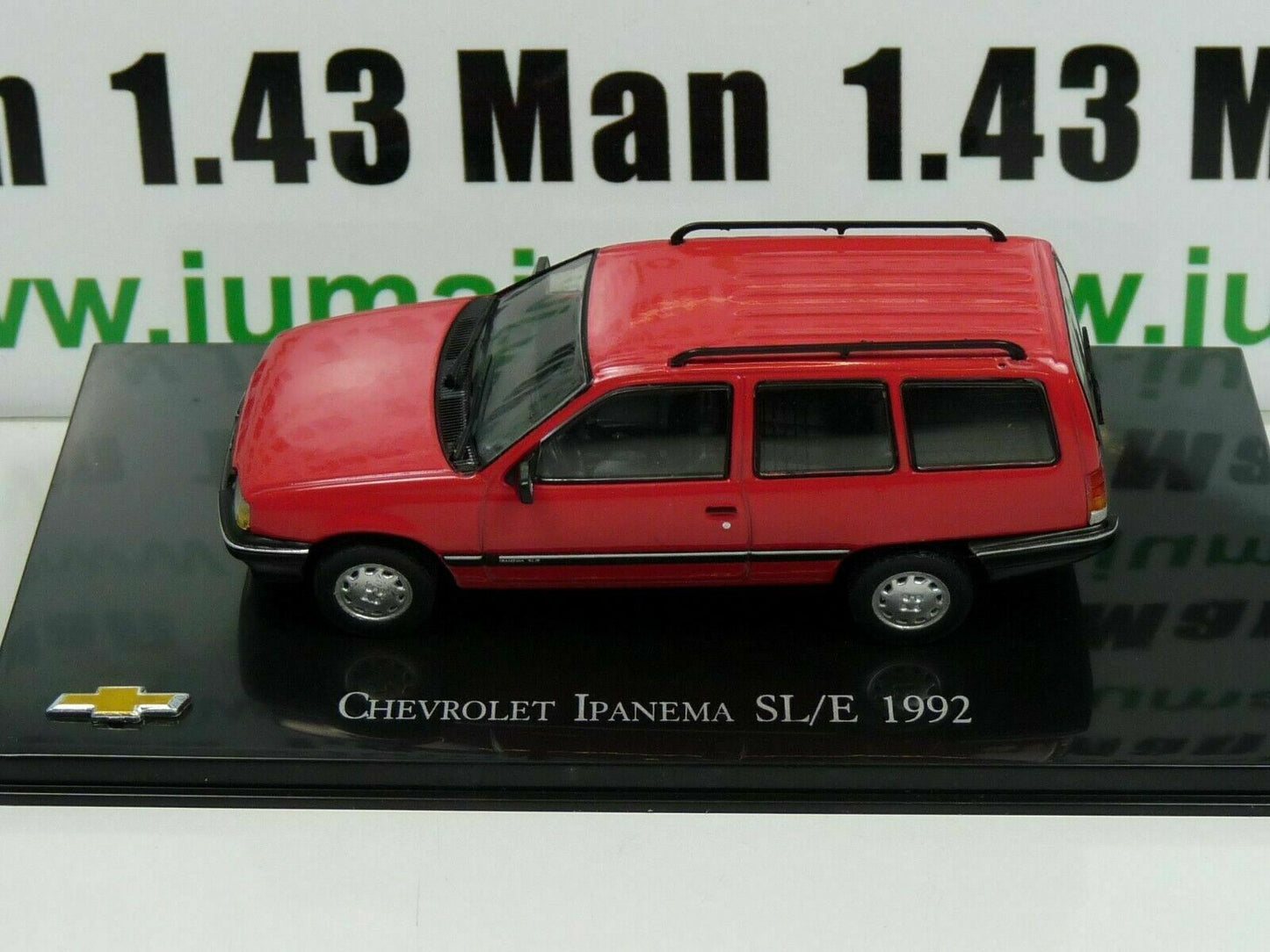 CVT12 voiture 1/43 IXO Salvat BRESIL CHEVROLET : Ipanema SL/E 1992