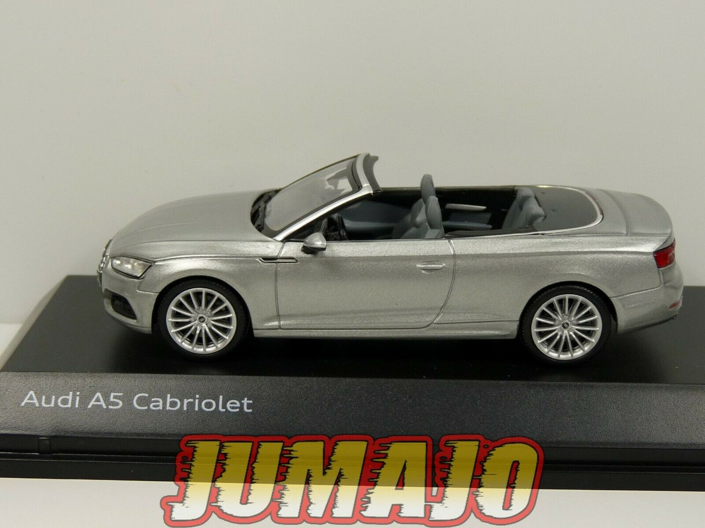 AUD11 voiture 1/43 SPARK : Audi A5 Coupé Florett Silver
