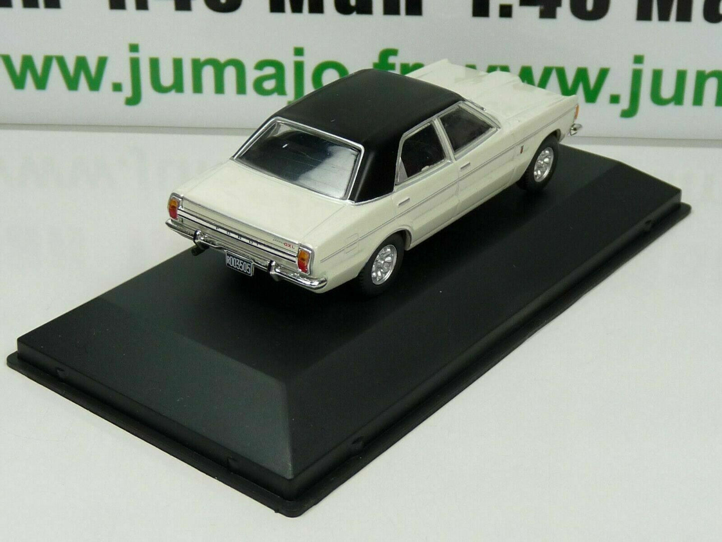 ARG23 Voiture 1/43 SALVAT Autos Inolvidables : Ford Taunus GXL 1974