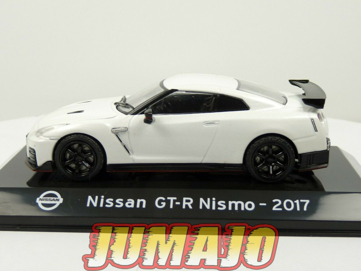 LOT voiture JAPONAISE supercars 1/43 : NISSAN GT-R Nismo 2017 + HONDA NSX 2016